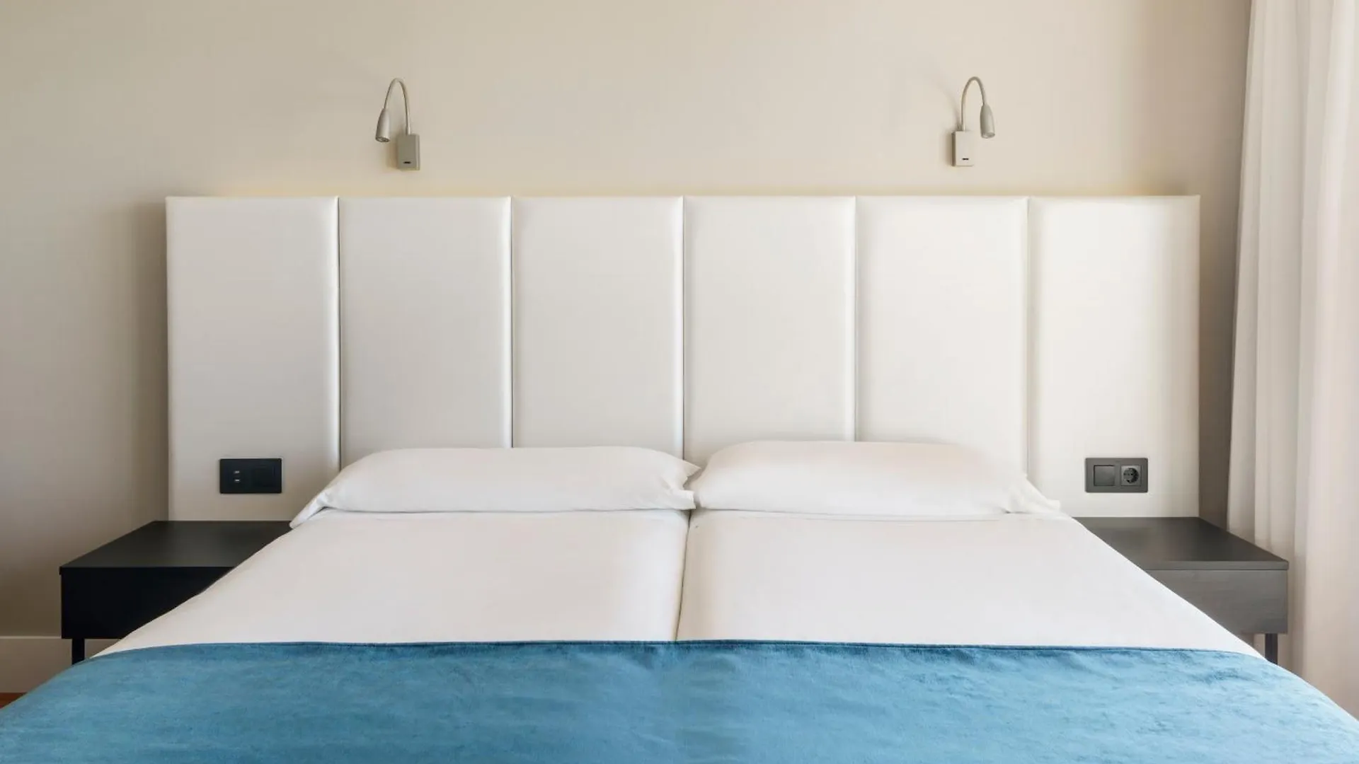 Hotel Ilunion Caleta Park à Sant Feliu de Guíxols