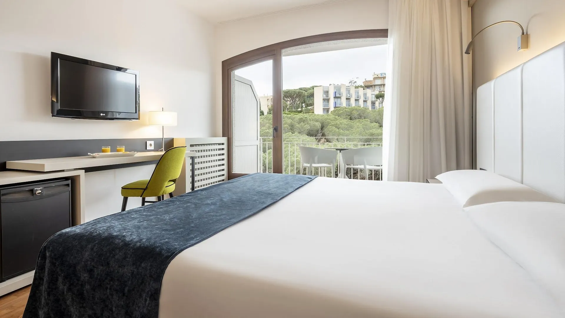 Ilunion Caleta Park Otel Sant Feliu de Guíxols 4*,  İspanya